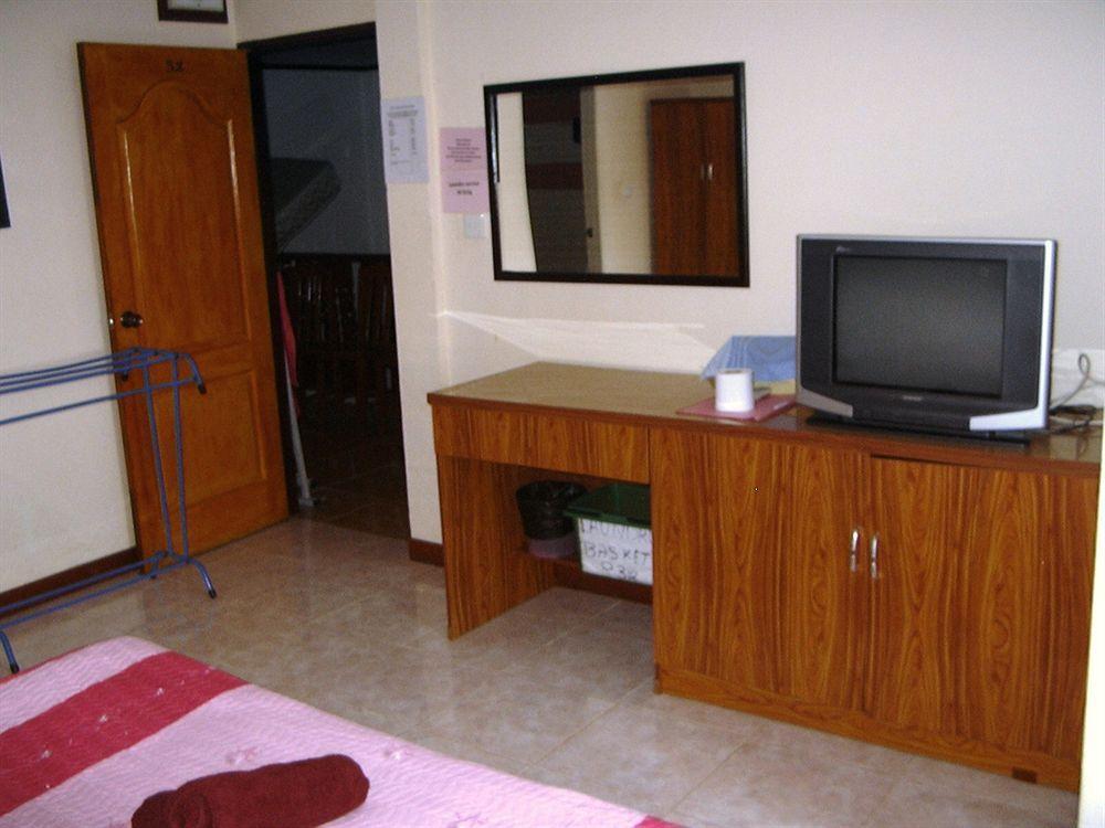 Hotel The Britannia Chiang Mai Esterno foto