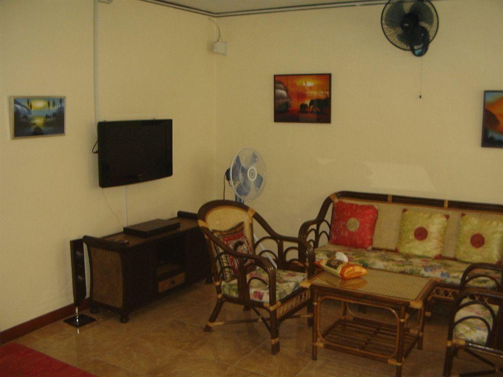 Hotel The Britannia Chiang Mai Esterno foto