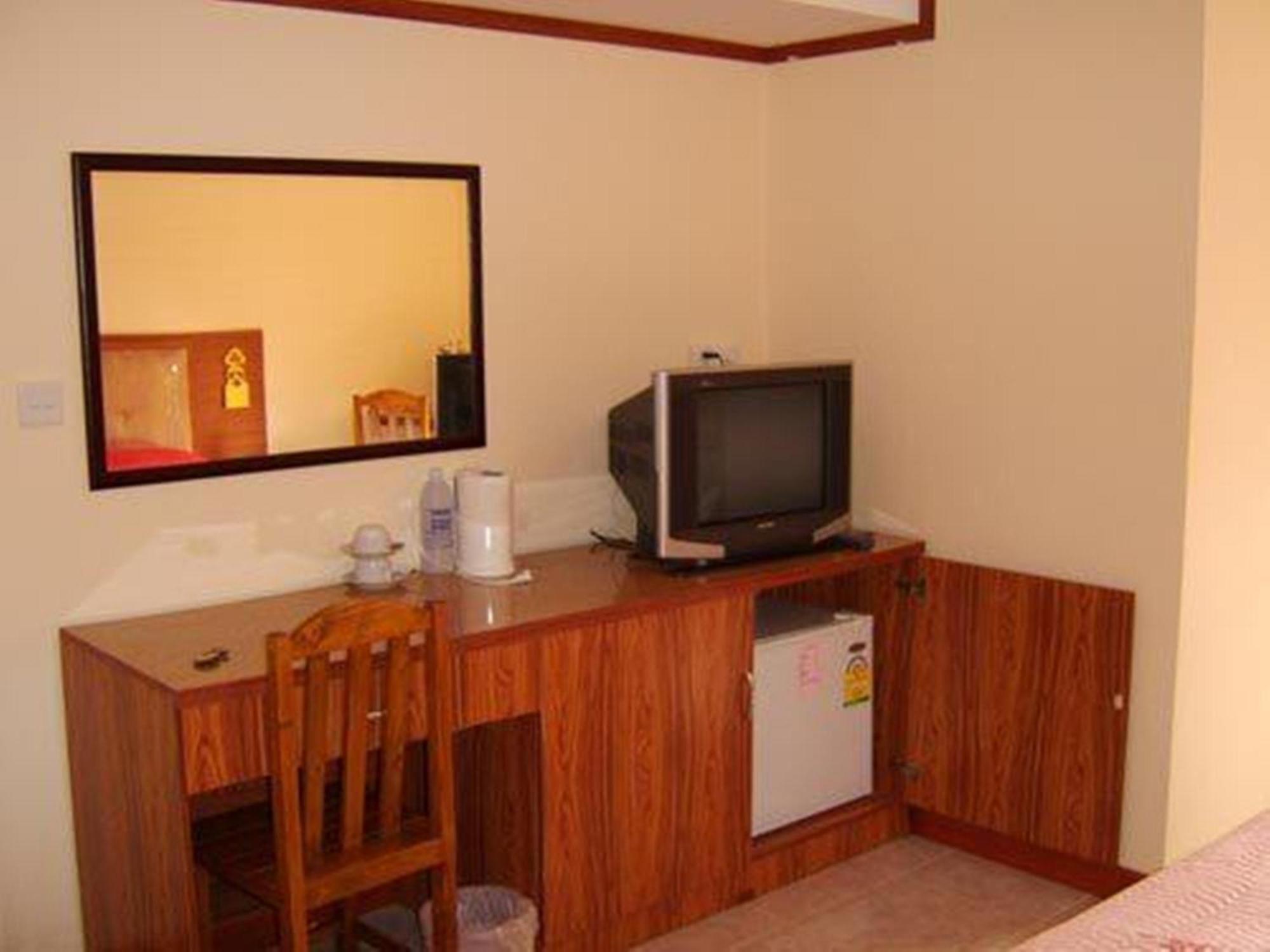 Hotel The Britannia Chiang Mai Esterno foto